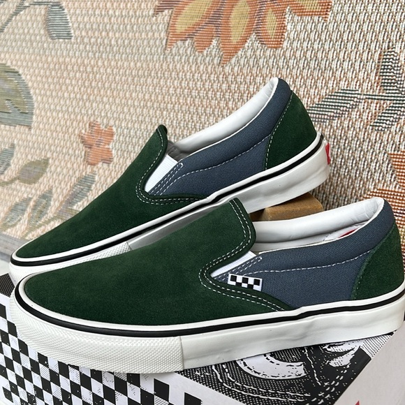 Vans Mens Skate Slip-On
Mountain View
VN0A5FCABD6
Sneakers - Picture 5 of 16